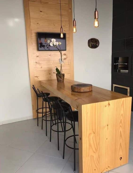 12 Ideias para Cozinha com Copa Integrada que Você Vai Amar 10 Manter cadeiras ou bancos do outro lado enquanto cozinha é usada.