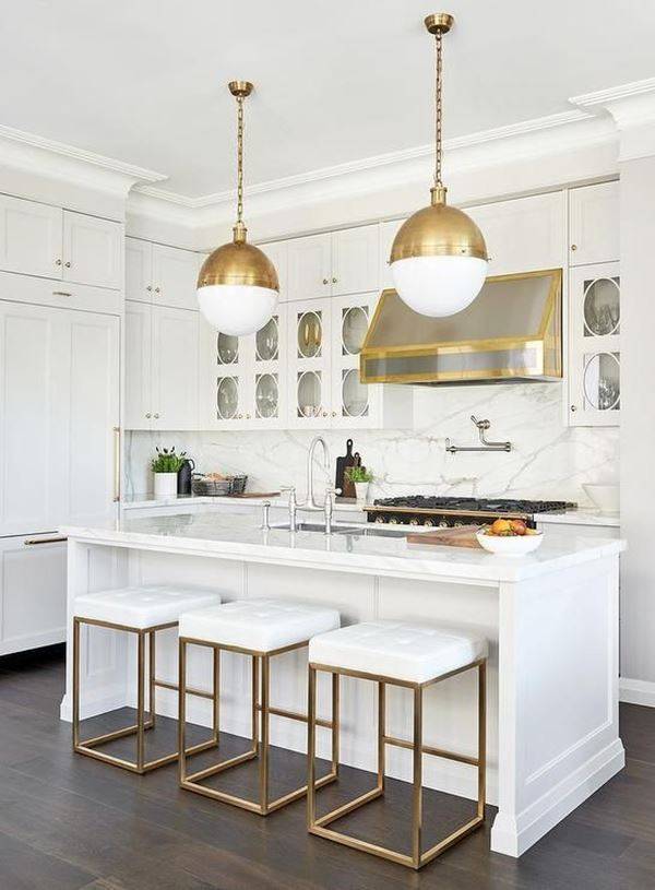 13 Ideias para Cozinhas de Luxo que Você Vai Amar 12 Cozinhas brancas são encantadoras.
