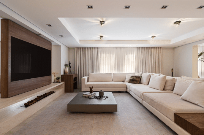 8 ideias Lindas para Decorar sua Sala com Sofá Bege 4 O sofá bege é perfeito para composições clássicas, modernas, coloridas ou minimalistas – Projeto: Vanessa Vidal Arquitetura | Foto: Flávio Dias.
