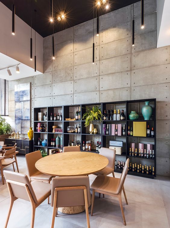 12 Ideias de Placa Cimentícia para uma Decoração Sofisticada 1 Placa cimentícia em ambiente industrial, proporcionando um estilo rústico com aspecto propositalmente inacabado.