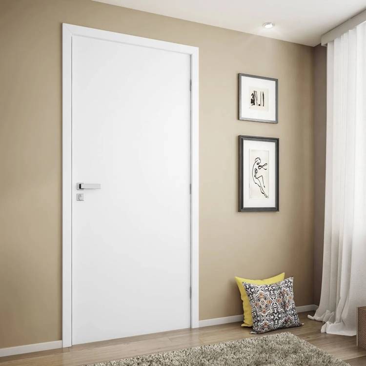 13 Modelos de Porta para Quarto que Você Vai Amar 8 Porta branca básica para quarto, trazendo simplicidade e charme.