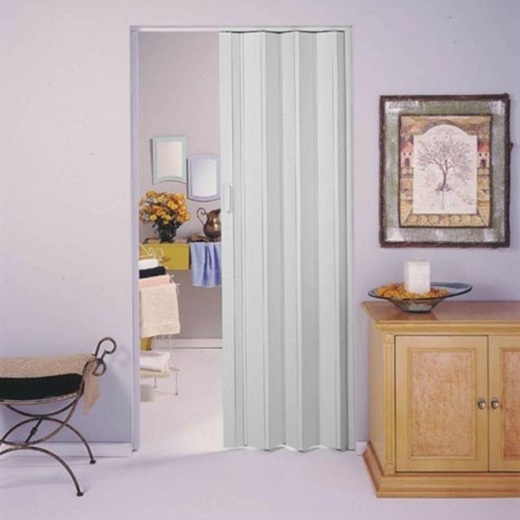 13 Modelos de Porta para Quarto que Você Vai Amar 13 Porta sanfonada de PVC, uma escolha prática para quartos.