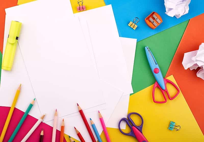 Festa de Aniversário Simples: Ideias Criativas para Celebrar com Estilo 3 Materiais coloridos para artesanato