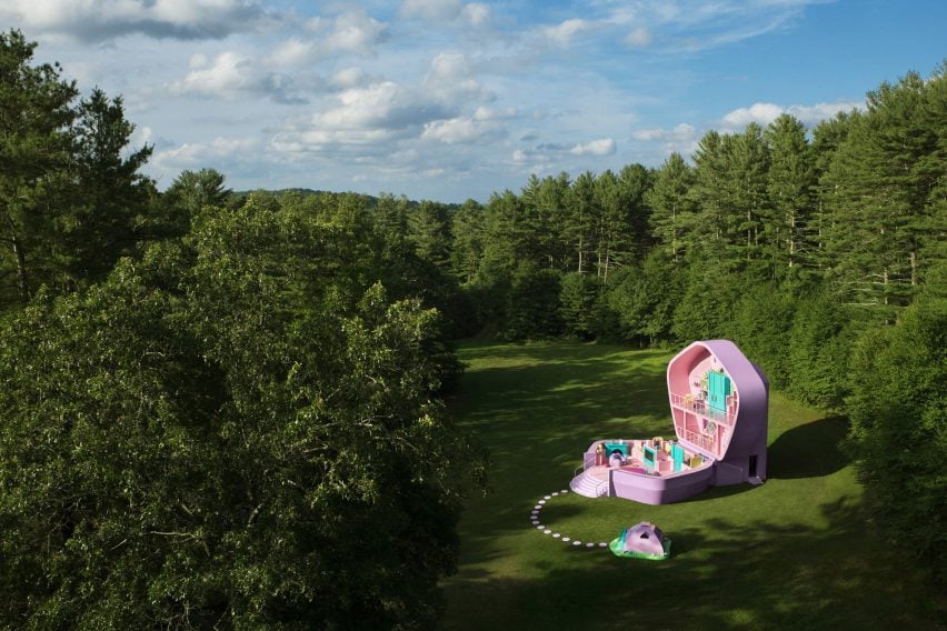 5 maneiras criativas de aproveitar o aluguel da Polly Pocket em Massachusetts. 2 Um compacto da Polly Pocket em Massachusetts