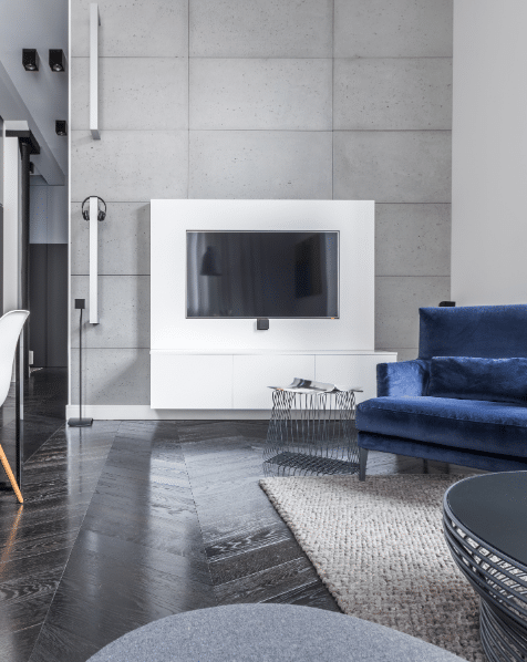 Painel para TV: modelo branco é versátil e combina com diversos tipos de décor – Foto: Shutterstock