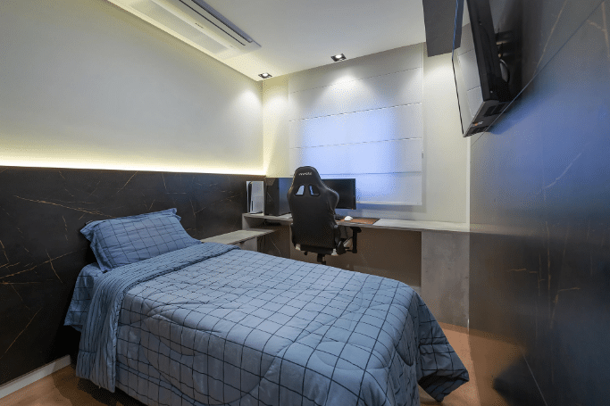 7 Ideias para Decorar Quarto de Solteiro Pequeno 3 Quarto de solteiro pequeno planejado é uma boa pedida para quem deseja ter móveis personalizados – Projeto: Mariana Diniz Arquitetura e Interiores | Foto: @mardepalha
