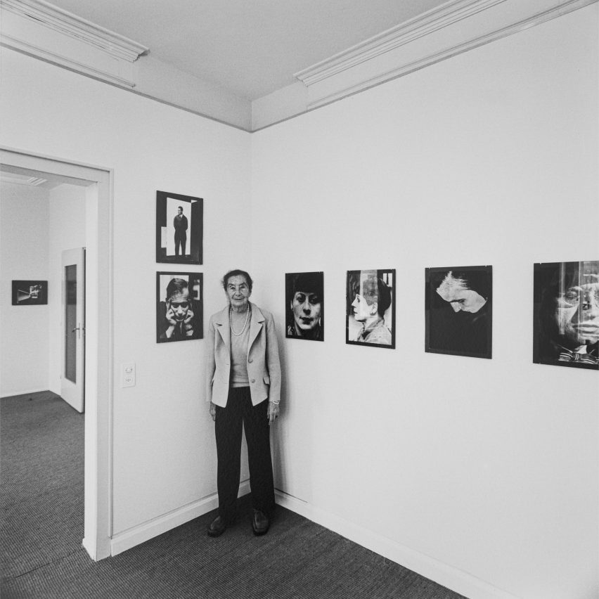 5 maneiras criativas de explorar a obra de Lucia Moholy. 2 Visão da exposição de Lucia Moholy por Giorgio Hoch de 1981.