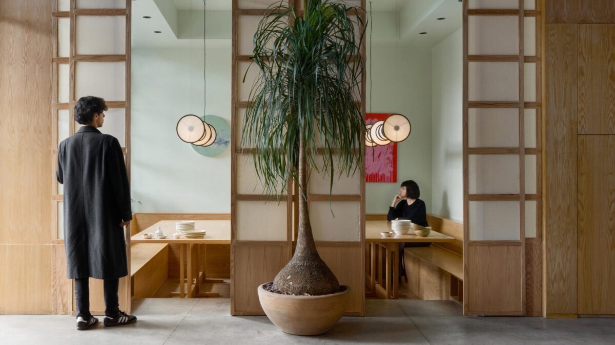 Restaurante sustentável em estilo industrial transforma a gastronomia. 1 Restaurante sustentável em estilo industrial transforma a gastronomia.