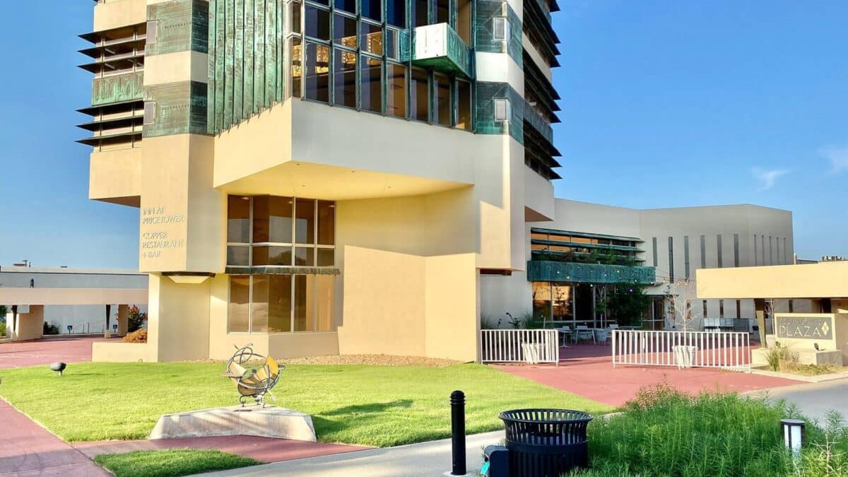 A icônica torre que redefine a arquitetura moderna.