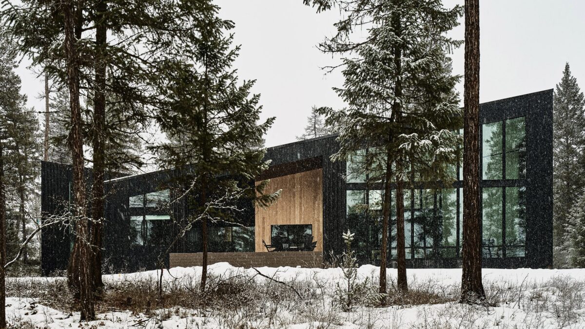 Casa de férias impressionante em Montana combina luxo e natureza.