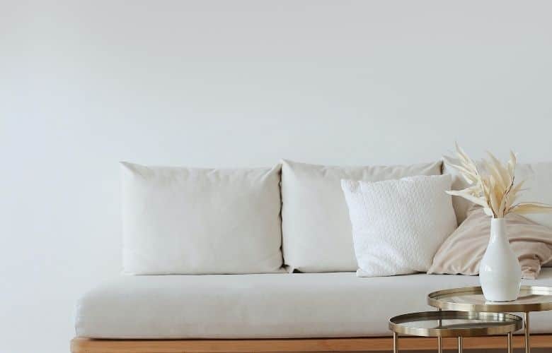 Parede Branca: Como Decorar e Transformar Seu Ambiente com Estilo