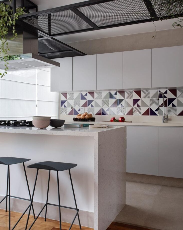 10 IDEIAS DE AZULEJO PARA COZINHA QUE TRANSFORMAM O AMBIENTE 7 Foto de azulejo para cozinha 101