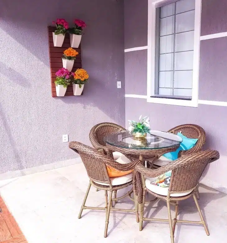 Floreira de parede: como fazer e 10 opções encantadoras para sua casa 1 Foto de floreira de parede