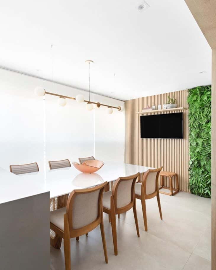 Como usar o painel ripado para transformar sua decoração 5 Estela Santos