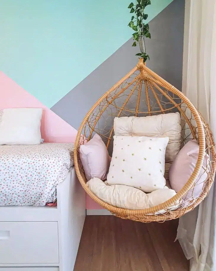 10 Ideias de Parede Colorida para Alegrar seu Espaço 2 O cinza combina com diversas tonalidades.