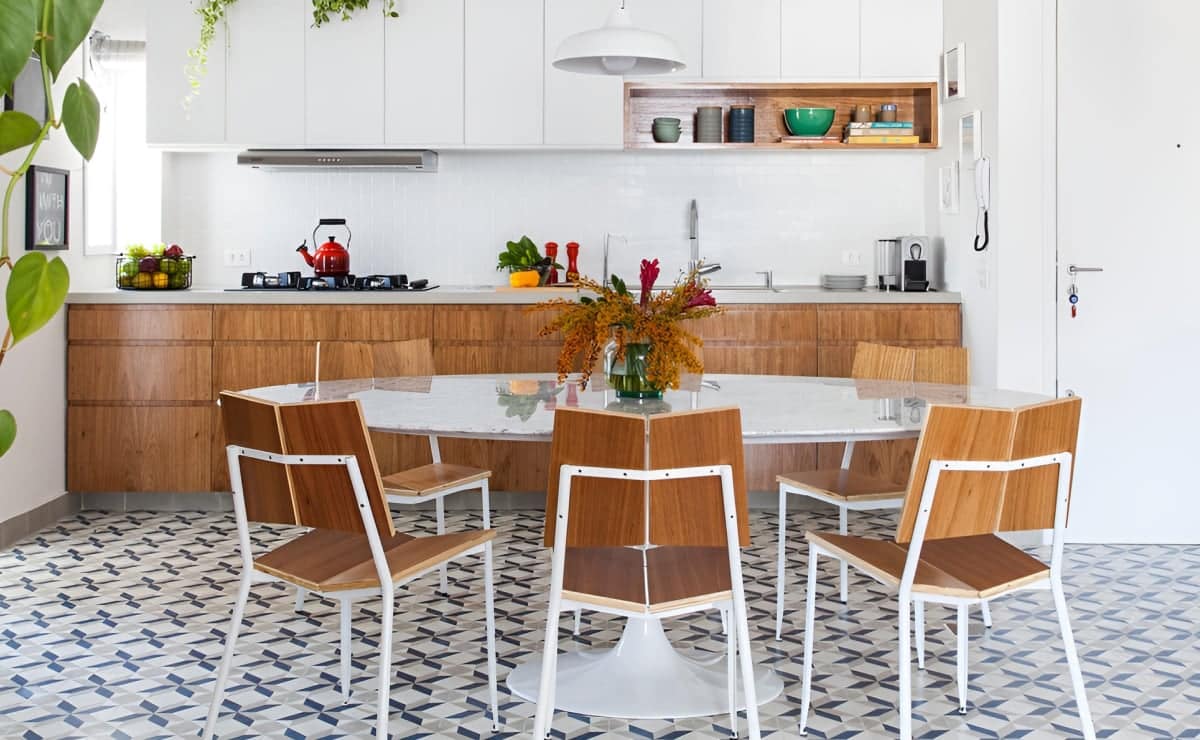 Quais os tipos de piso mais indicados para usar na cozinha? 3 Piso indicado para cozinha, apresenta alta resistência.