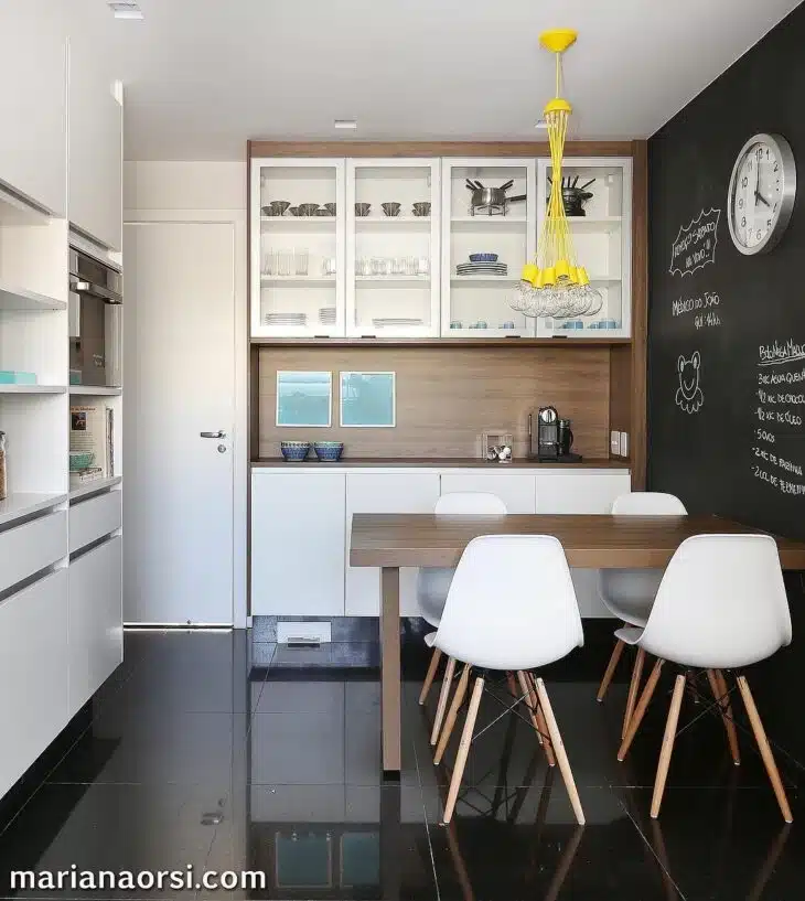 Quais os tipos de piso mais indicados para usar na cozinha? 10 Piso ideal que não seja muito escorregadio.