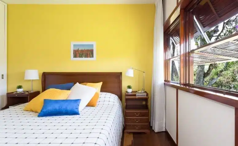 10 Modelos de Quartos Amarelos para Decorar com Estilo 3 Renata Romeiro Interiores