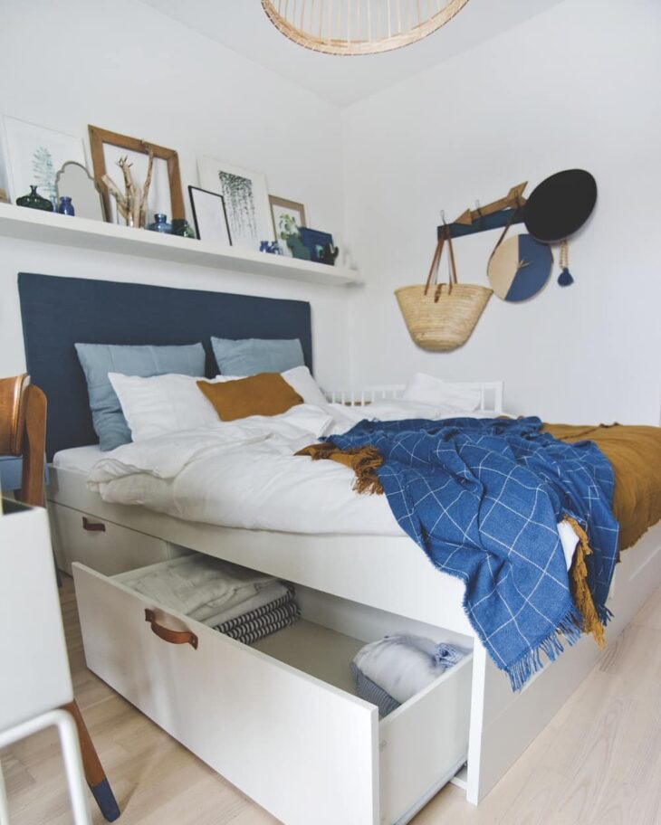 Cama com Gavetas: 10 Inspirações para Espaços Reduzidos 5 OU RESIDÊNCIAS COM CÔMODOS PEQUENOS