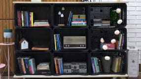 7 Dicas Práticas para Construir uma Casa Sustentável 7 Imagem de antes e depois de um objeto reutilizado na decoração.