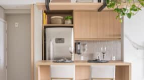 Torre Quente: Como Incorporar Esse Item na Sua Cozinha 10 1 Perfeito: pense na altura ideal para os eletrodomésticos.