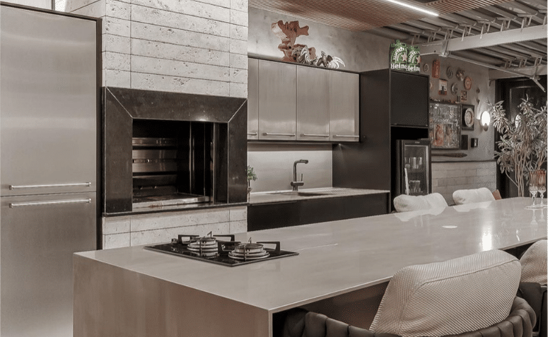 10 fotos de cozinha com churrasqueira que são práticas e modernas. 3 70 fotos de cozinha com churrasqueira que são práticas e modernas
