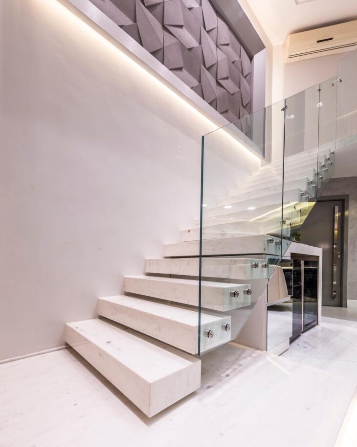 Inspire-se com 10 modelos de escadas flutuantes para a sua casa. 9 Foto de escada flutuante 75 - 3
