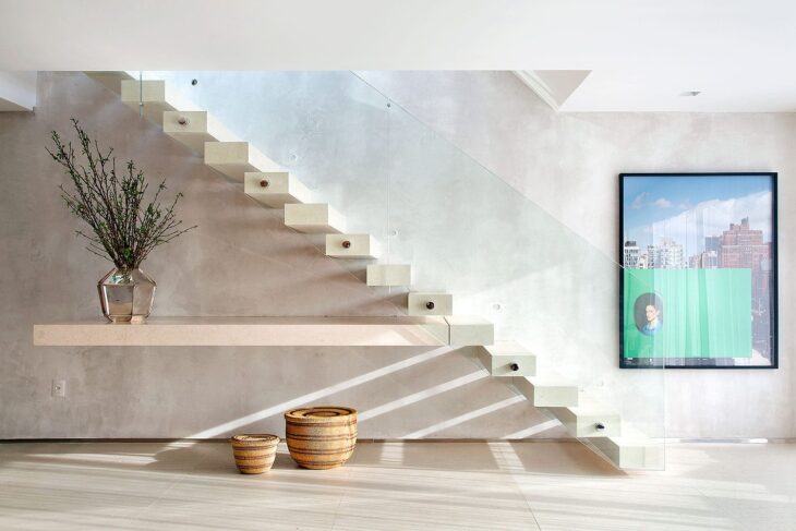 10 Modelos de Escadas Modernas para Inspirar sua Casa 10 Leveza e elegância na estrutura da escada.