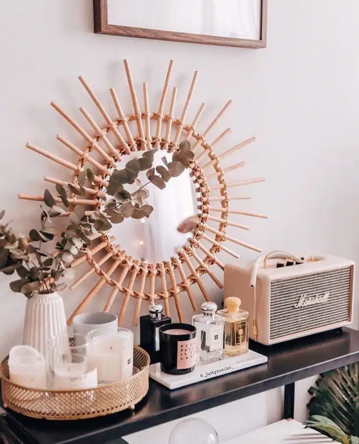 10 Modelos de Espelho Sol para Decorar e Iluminar o Ambiente 10 Espelho sol em estilo clássico