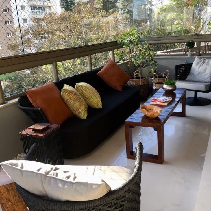 10 Fotos Lindas de Mesa para Sacada que Vão Decorar o Seu Espaço 10 mesa para sacada 21