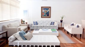 10 Ambientes com Porcelanato que Imitam Madeira Super Elegantes 5 Ana Kordelos