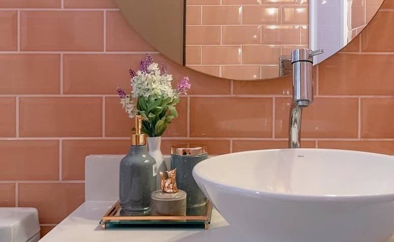 Banheiro feminino: 10 inspirações para a sua reforma 3 Banheiro decorado feminino