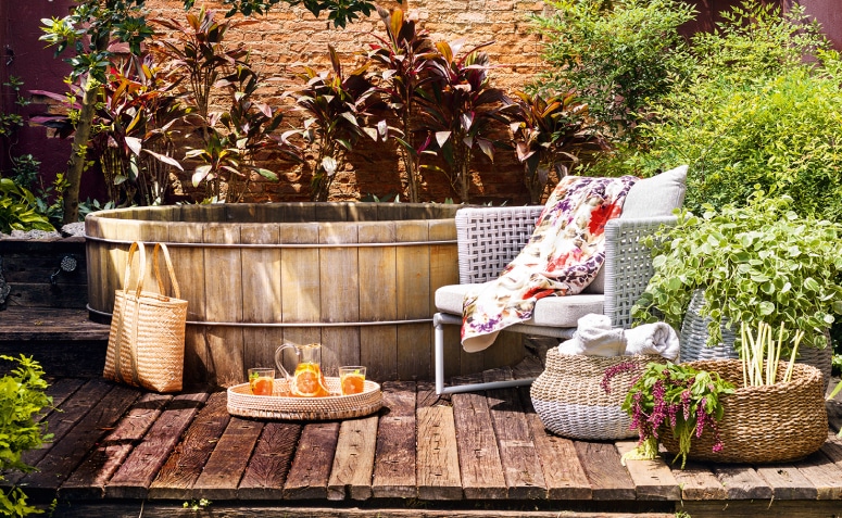 10 Ideias de Ofurô de Madeira para Relaxar com Estilo 3 50 ideias de ofurô de madeira para relaxar com estilo