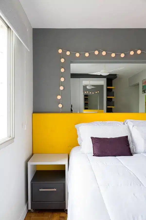 QUARTO CINZA: 12 DICAS PARA RENOVAR O SEU AMBIENTE 5 Quarto cinza e amarelo: Garante muito destaque e um espaço estimulante.