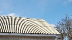 Econômico e resistente: o concregrama é feita de concreto, material extremamente durável e de preço acessível.