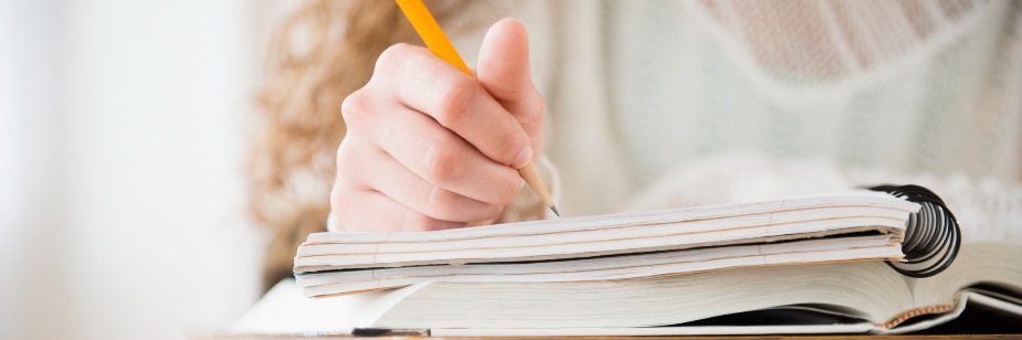 Descubra como a BNCC transforma a EJA na educação. 1 Descubra como a BNCC transforma a EJA na educação.