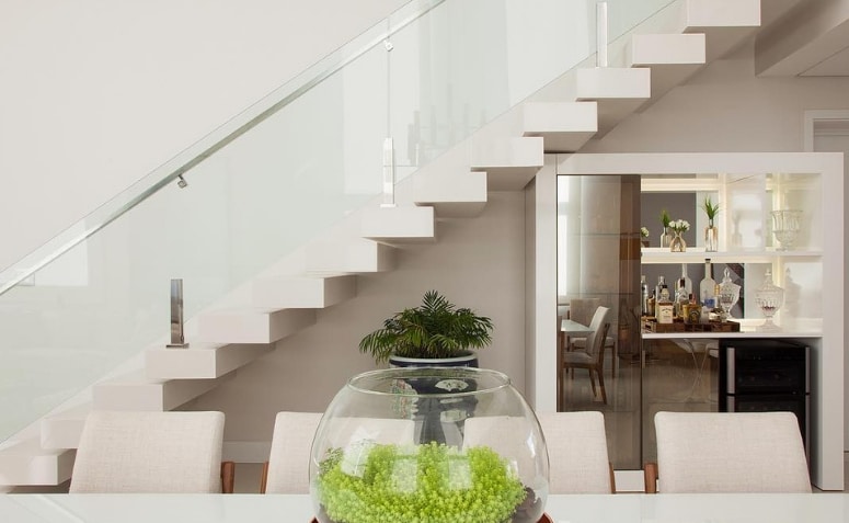 8 Modelos de Escadas e 48 Ideias incríveis para Você se Inspirar 5 Monise Rosa Arquitetura