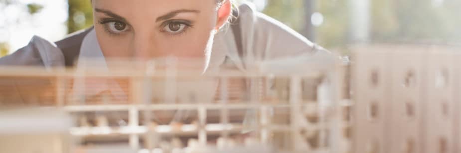 Descubra as principais diferenças entre engenheiro civil e arquiteto.