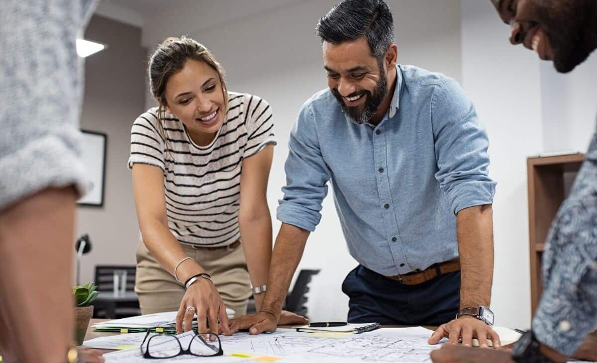 As Diferenças entre Realidade Aumentada e Realidade Virtual na Arquitetura 7 Imagem abordando o tema de empreendedorismo na arquitetura.