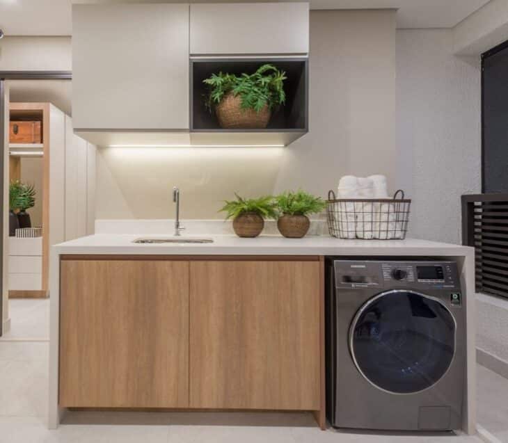 Transforme sua Lavanderia: Ideias Incríveis para Organizar Seu Espaço com Estilo! 10 Opte por revestimentos que sejam propícios a esse tipo de ambiente, que costuma ser úmido;
