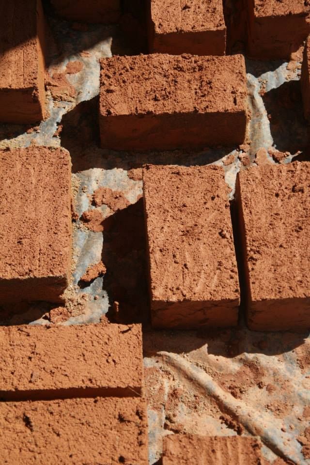 7 Tendências em Construção Sustentável com Tijolos Ecológicos e Design Moderno 5 Casa Tijolo Ecológico: Construção Sustentável com Design Moderno