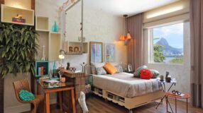 Transforme sua decoração com pallets: 48 ideias surpreendentes para uma casa ecológica! 5 Imagem de uma cama feita com pallets.