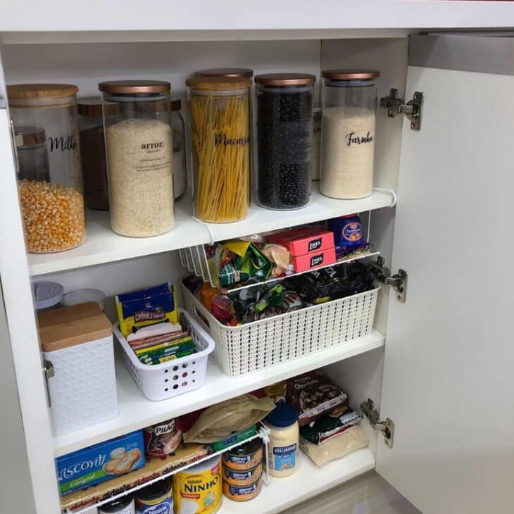 Transforme sua Cozinha: Dicas Incríveis para Organizar e Maximizar Espaço! 5 Imagem de organizadores de cozinha