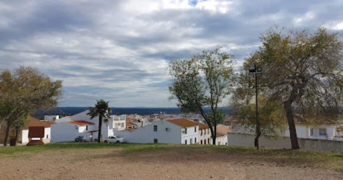 5 razões para considerar Paymogo: casas a 17 mil euros. 1 5 razões para considerar Paymogo: casas a 17 mil euros.