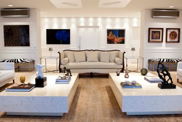 Descubra os 60 Modelos de Sofás de Madeira que Vão Transformar sua Decoração! 7 Foto: Reprodução / In House