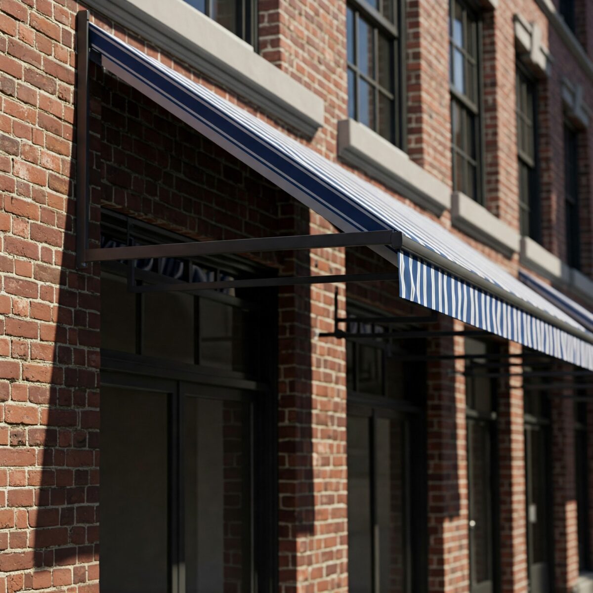 Como os Toldos Podem Embelezar a Facade da Sua Residência 2 Awnings, despite not being very huge investments, can contribute a fair bit to your aesthetic and curb appeal.
