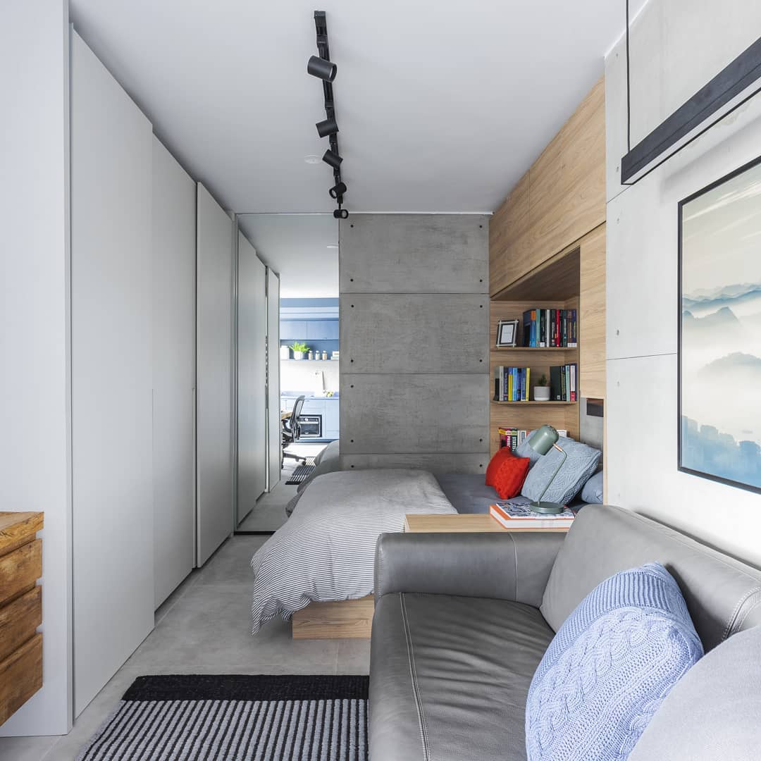 Inspirações e Características de Apartamentos Estúdio que Você Precisa Conhecer 1 Apartamento studio compacto, exemplificando um layout eficiente.