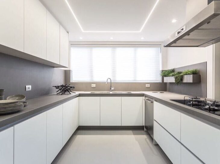 Transforme sua Cozinha: 90 Ideias Incríveis em U que Você Precisa Conhecer! 7 fernandacassou