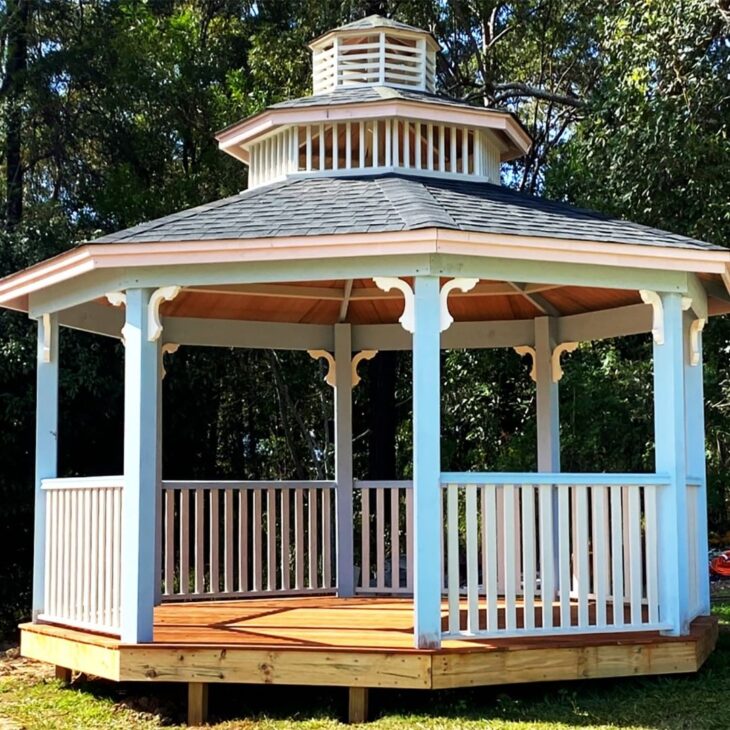 Transforme seu Quintal: Descubra os Benefícios do Caramanchão! 9 Foto de hall em espaço pequeno