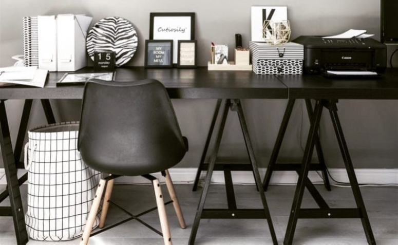 Descubra 10 Ideias Inovadoras de Mesa Cavalete que Transformarão Sua Decoração Moderna! 3 Foto de mesa cavalete 1 - 1